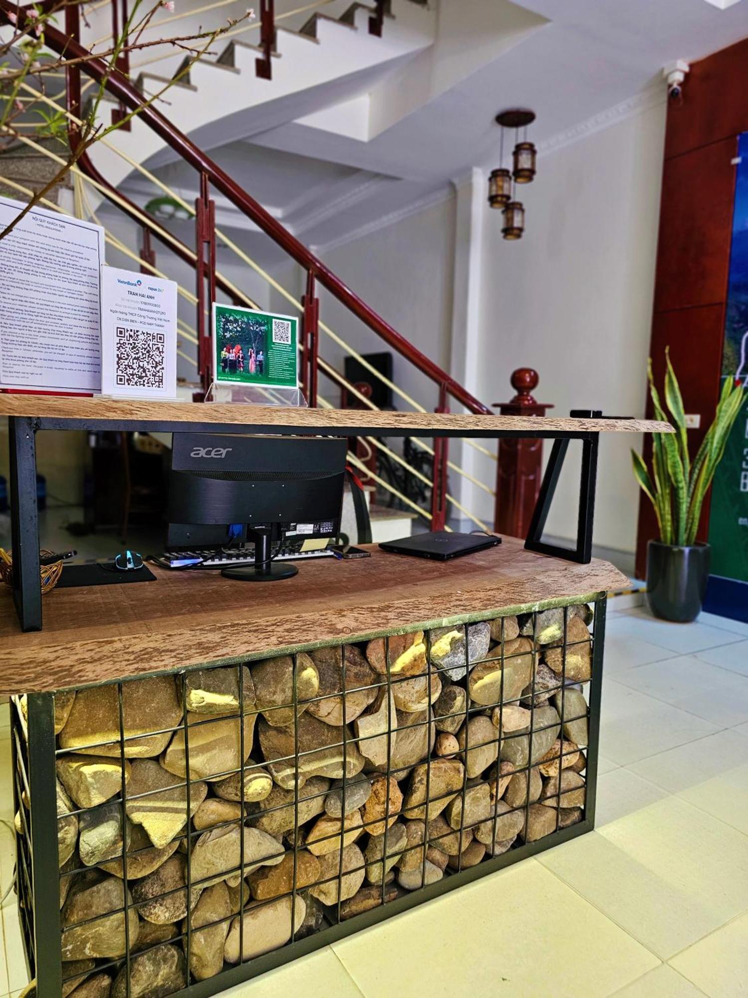 Frontier Hostel & Tours Diện Biên Phủ Exteriér fotografie